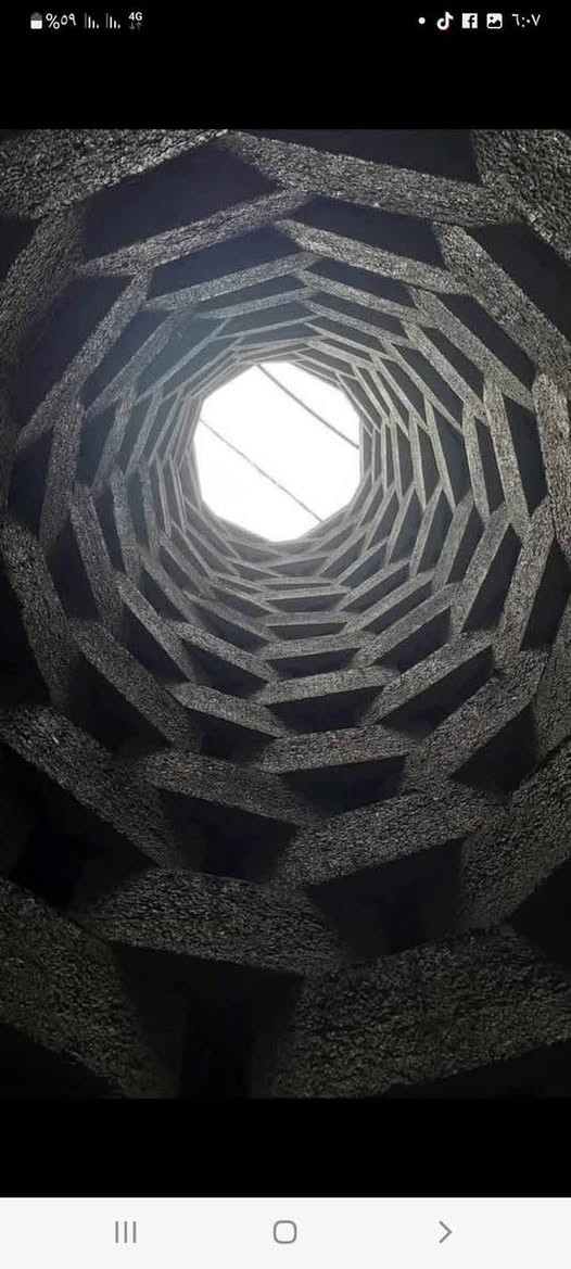 السلام عليكم توجد حفاره داخل الحويجه وخارج الحويجه بس رمش ***********   ***********
