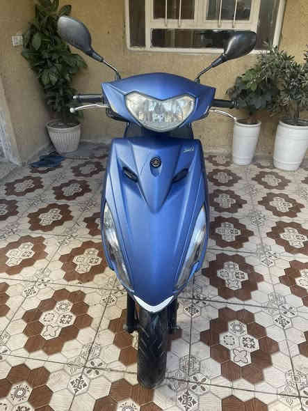 للبيع دراجة اكزز حديث سعره 1250 مكاني بغداد المراسله او الأتصال ***********
