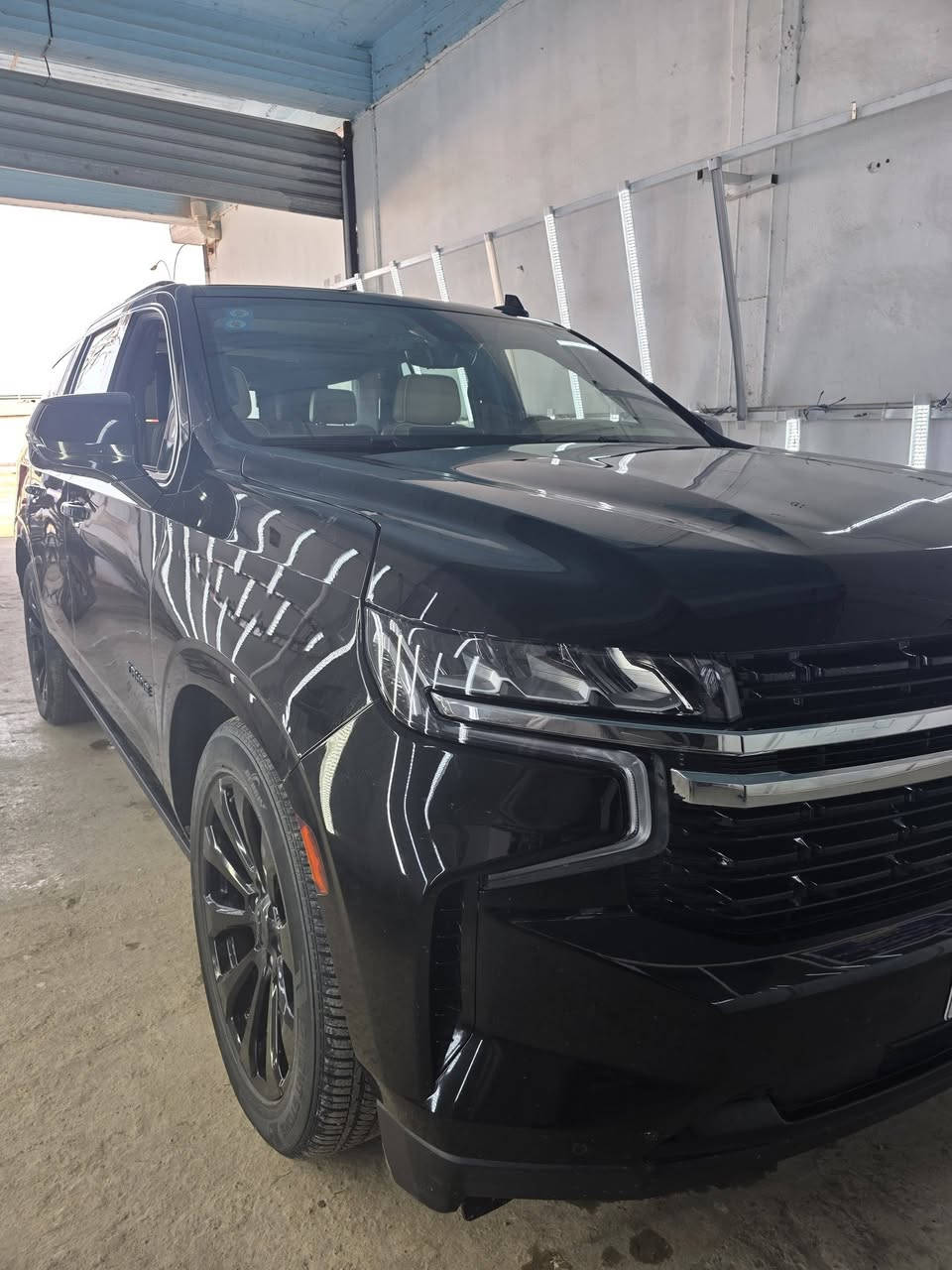 سلام عليكم البيع تاهو وارد خليجي موديل 23 سياره جديد ابريم فول موصفات رقم بغداد تحويل مباشر ماشيه 58 الف كيلو سعر 520 وبها مجال ترهم مراوس اب سياره اقل محتاج فرق التصال ***********
