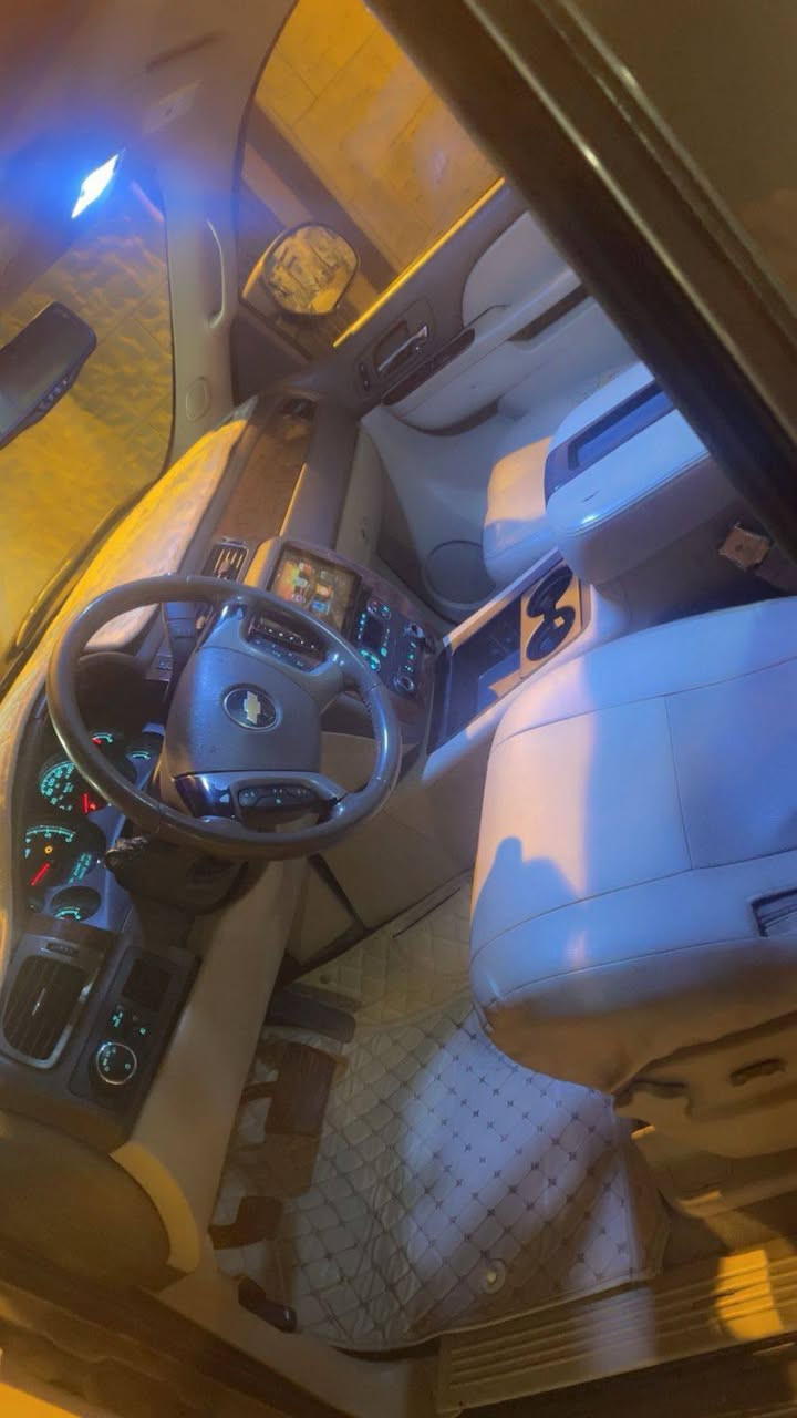 السلام عليكم تاهو 2013 دخول جديد ادوات مكفوله مكفوله من كلشي وجاهزه ترايك وين مايعجبك سعر 85 اومراوس بلون اسود مكاني بصره ابوالخصيب 
***********
