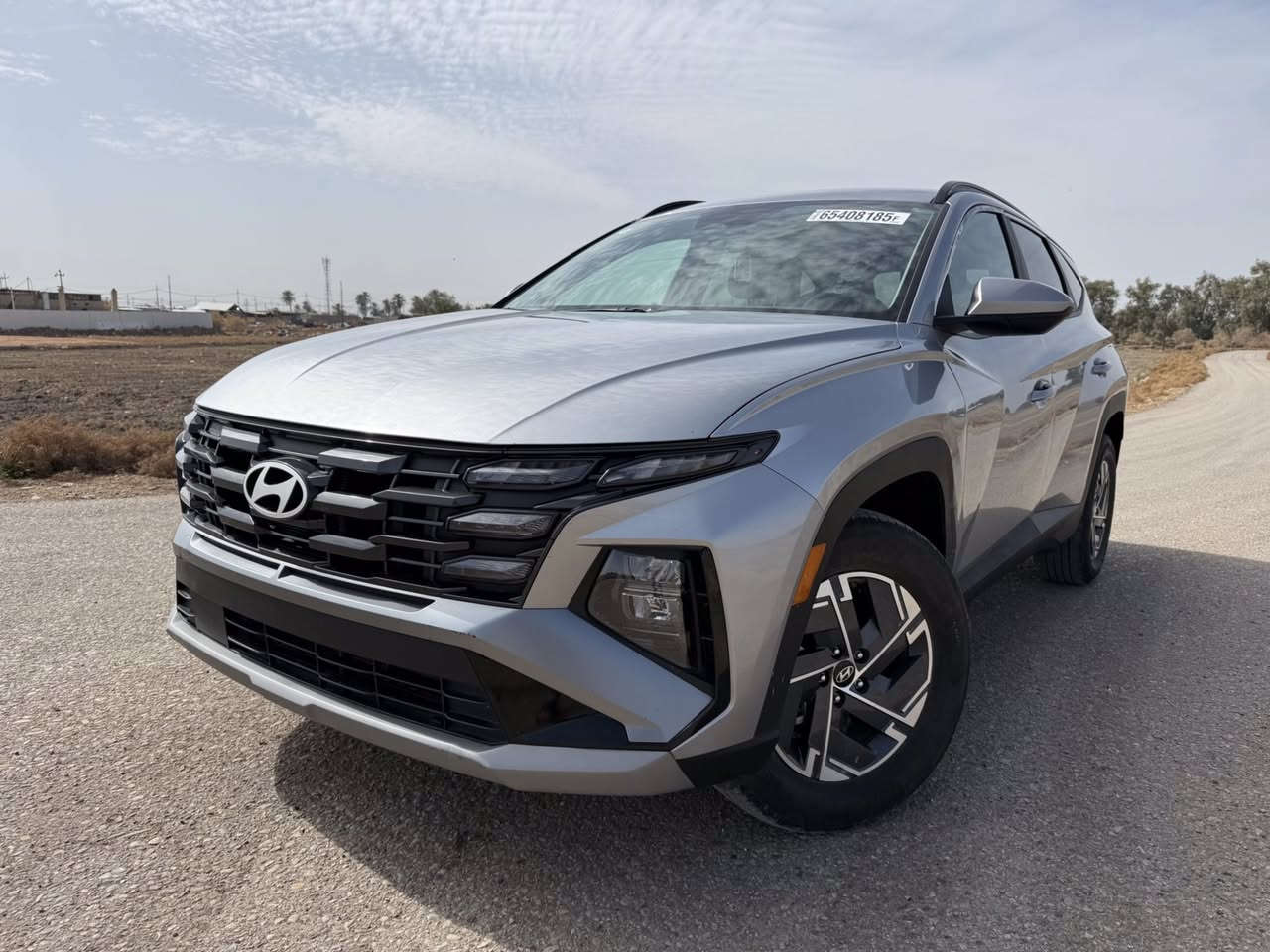 للبيع توسان هايبرد 2025
دخول جديد حادث باب السايق فقط مصلح وجاهز صور الحادث مرفقه مع الصور 
‼️رقم مجاني (معفي) تترقم اي محافظه

المواصفات:-
تشغيل عن بعد
انارة ترحيب
صندوق ذكي (كهربائي)
اربع وضعيات قياده
شفتات ستيرن
شاحن لاسلكي
كشنات تدفئه
مثبت سرعه
قياده اليه
تحديد مسار
رادارات امامي خلفي جانبي 
نقطه عمياء 

📍الديوانية /عفك 

***********
