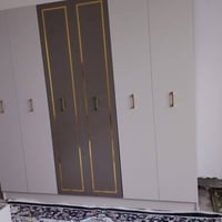 غرفه النوم للبيع سعرها 200 اذا يحب يتواصل هذا رقمي   0777 544 4072