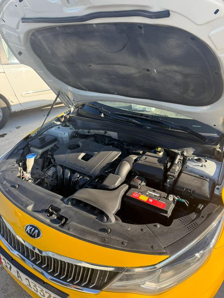 السلام عليكم كيا اوبتما 2019 خليجي كفاله عامه 
سياره جديده بمعنه الكلمه 
حساس امامي خلفي 
مري شفط
محرك 2000
تبريد قطعتين 
سنويه وهزه ورقم دولي
مصفره هيه كامله
***********
