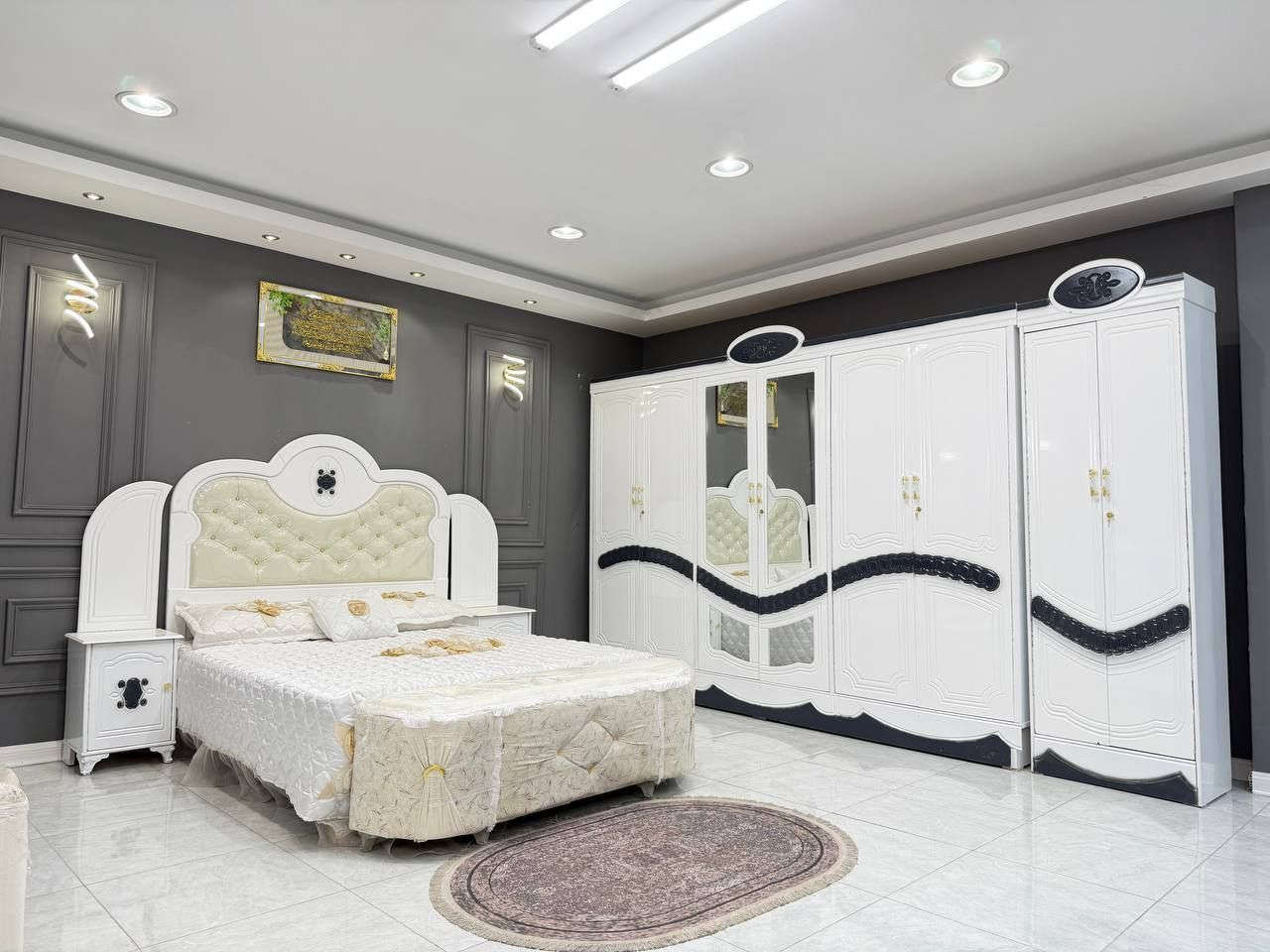 السعر // مليون فقط 😍

🔅تفاصيل الغرفة المرمري  ....

 خارج ٤ملم ام دي اف 🔺
وداخل صاج ٣ملم 
صبغ حراري  درجة اولى 

عدد القطع  ٧ قطع 😍
🔺1 //جرباية  قياس  ١٦٠ × ٢٠٠ 
🔺//ميز جانبي ايسر قياس ٥٠
🔺2// وميز  جانبي  قياس ٥٠
🔺3// زاوية ارتفاع مترين عرض ٨٠
🔺4// وميز بلازمه  
🔺5//وميز مراية ارتفاع مترين عرض ١٢٠
🔺6// وكنتور ٦ باب  ارتفاع مترين و١٥ طول ٣ متر و١٥

القطعه الثامنة حسب الطلب شازلون
سعرها ٥٠ الف ❤️

(توصيل مجاني مركز بغداد )
التوصيل يشمل الشد مجاني 🔥
(اطراف ٥٠)
باقي المحافضات حسب البعد
شازلون سعرها ٥٠ الف
شازلون مخزن ٧٥ الف


**إذا كنت صاحب هذا الإعلان وتريد حذفه لأي سبب، رجاءا أرسل رسالة إلى الدعم الفني**