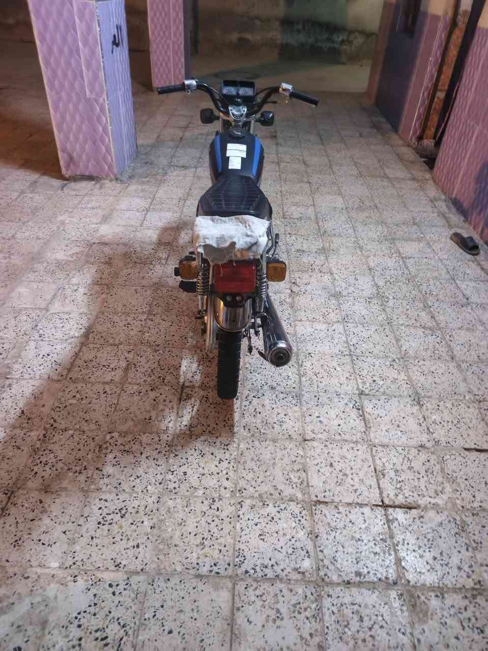 سلام عليكم خوان دراجه البيع كلك كلك
سعر 750 وبيه مجال اتصل وتدلل ***********
