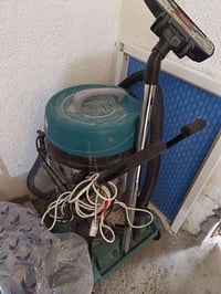 مكنسة كهربائية • حجم كبير • ماطور ١٧٥
