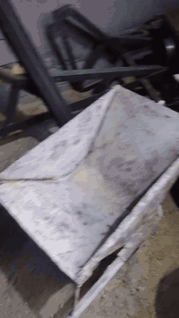 وينج للبيع ثلث عربايين موتور جاهز للشغل***********
