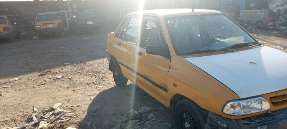 سلام عليكم سايبه البيع مديل 13مكفوله كفاله عامه رقم انكليزي تحويل ثاني يوم السياره جاهزه ربع متصرف عليها السعر 24 الرقم ***********
