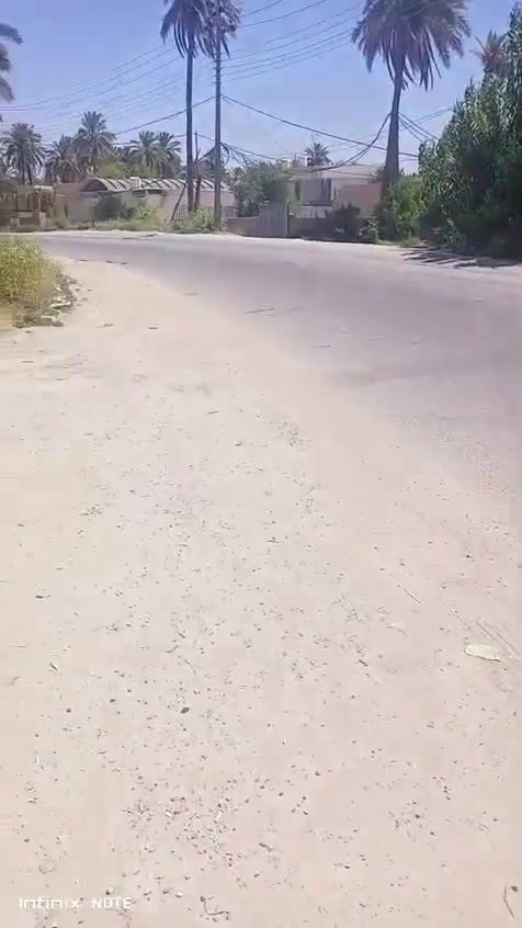 السلام عليكم ورحمة الله وبركاته 
@تتوفر لدينا قطعة ارض ملك صرف مساحة ٣٥٠م بواجهة ١٢.٥م مشيد عليها دار بناء قديم تباع قطعة تحويل اسهم عنوانها كربلاء المقدسة شارع الحافظ مقابل جامعةكربلاء قرب فلل الفردوس السكني شارع مشاتل العبتة الحسينة تبعد عن مركز المدينة خمسة كم كافة الخدمات متوفر للاستفسار الاتصال على رقم الهاتف ***********او الرقم***********
