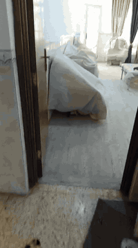 السلام عليكم متوفر دار طابو زراعي المساحه ٢٧٢ بناء نظيف عنوان كراغول شارع زين العابدين قرب كافتريه ابو عمار قريب على شارع الرئيسي مقابل حي الصناعي البيت فارغ حاليا محتويات غرفتين نوم وصاله وكلدور ومطبخ  وكراج سياره كبيره وحديقه البيت جاهز استلام مباشر السعر ١٢٥ بي مجال لشراي  للاتصال 
***********
***********
