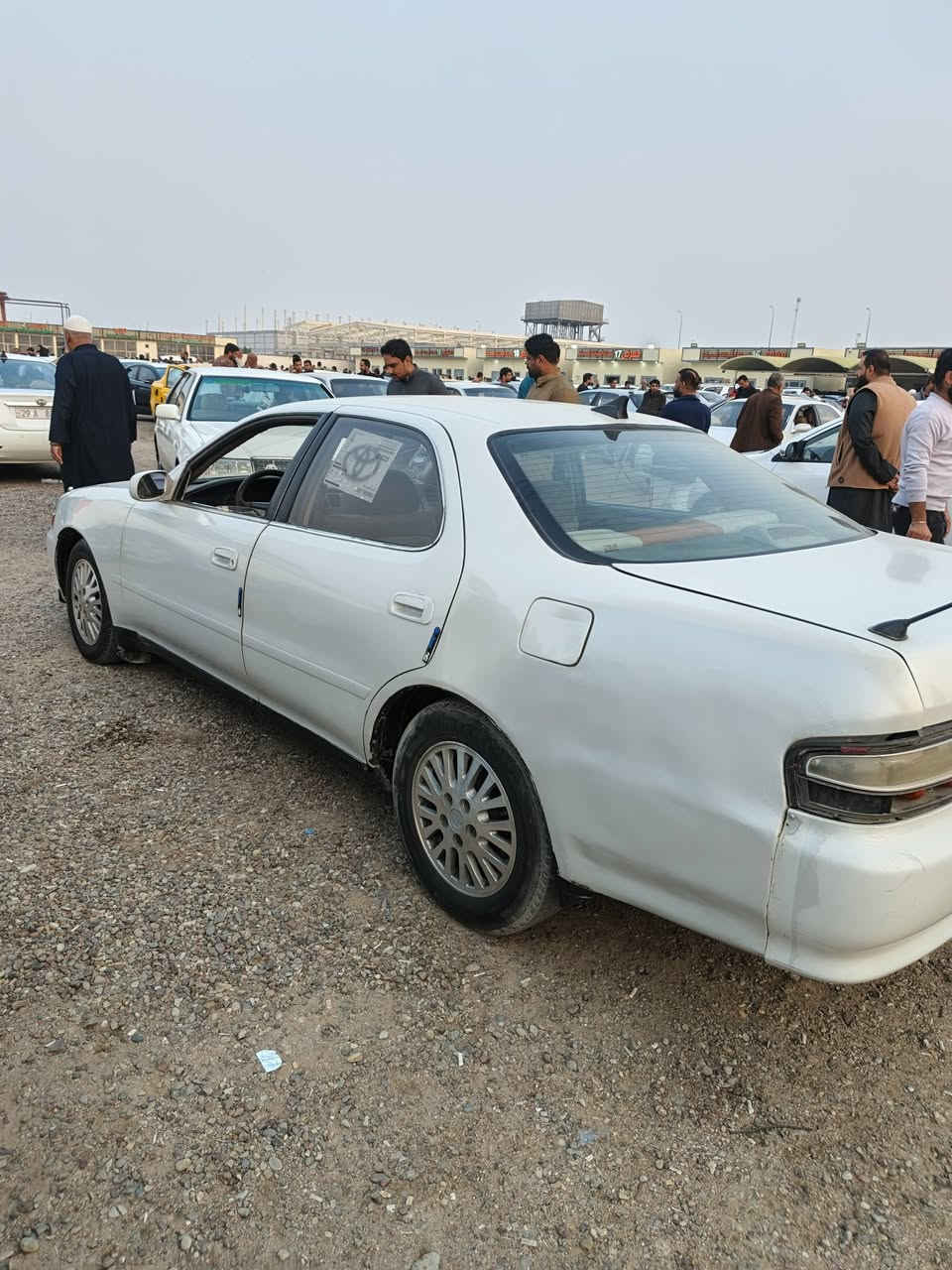 السلام عليكم كرسته نفخ موديل ٩٣ مكينه وكير اثنين ونص مكفولات ومكفوله من الكص ونقل الجثه الرقم ***********
