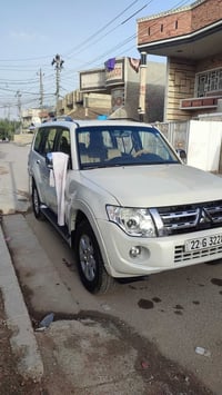 باجيرو • ٢٠١٤ • ابيض صدفي