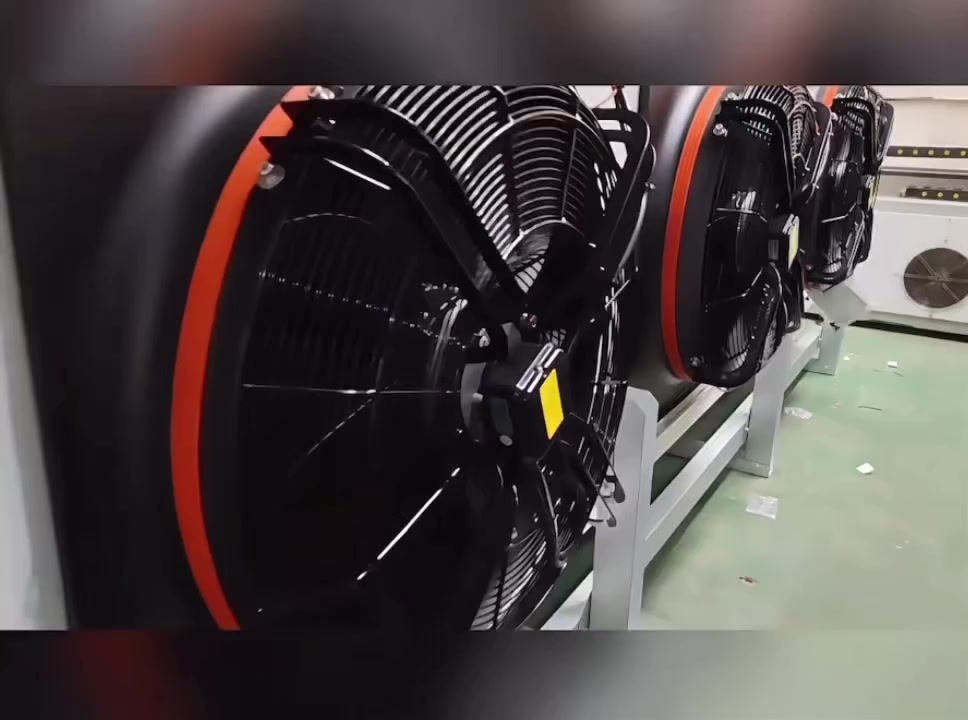 High-Efficiency Industrial Evaporator – Powerful Cooling Performance ❄️

Model: B7103-37.7-7.5/15WF High-Efficiency Air Cooler

Designed for medium and large cold rooms, this industrial evaporator delivers strong airflow, stable temperature control, and reliable operation even under demanding refrigeration conditions.

✅ 37.7kW cooling capacity — fast temperature pull-down & stable storage environment
✅ 3 × Ø710mm axial fans — large air volume with long air-throw distance
✅ Optimized heat exchange design — higher efficiency, lower energy consumption
✅ Optional 7.5mm / 15mm fin spacing — suitable for both chiller and freezer applications
✅ Water defrost system — efficient frost removal and improved heat transfer performance
✅ 380V industrial configuration — stable and reliable continuous operation

Ideal for:
🥩 Food processing & cold storage
🥦 Fresh produce storage
🍗 Frozen food warehouses
🍽️ Restaurant cold rooms & logistics cold chain

Factory direct supply | Custom solutions available | OEM/ODM supported

📩 Contact us for technical selection and project support.
Email: ref@leacool.com
WhatsApp: +86-13902439926
Website: www. leacool.com

#ColdRoom #Evaporator #IndustrialRefrigeration #ColdStorageSolution #RefrigerationEquipment #CoolingSystem


**إذا كنت صاحب هذا الإعلان وتريد حذفه لأي سبب، رجاءا أرسل رسالة إلى الدعم الفني**