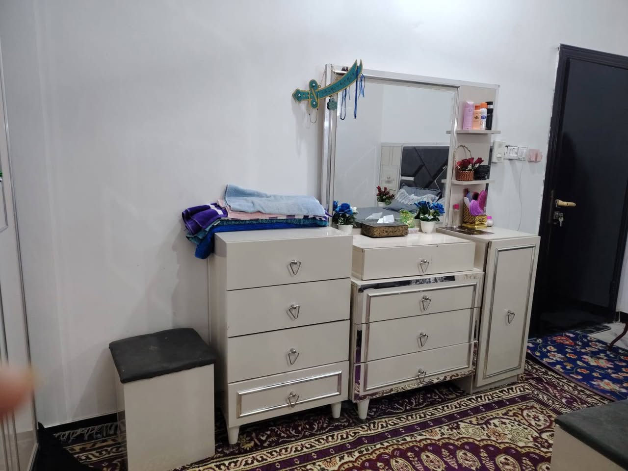 غرفه جديده استعمال قليل نضيفه جدا خمس قطع


**إذا كنت صاحب هذا الإعلان وتريد حذفه لأي سبب، رجاءا أرسل رسالة إلى الدعم الفني**