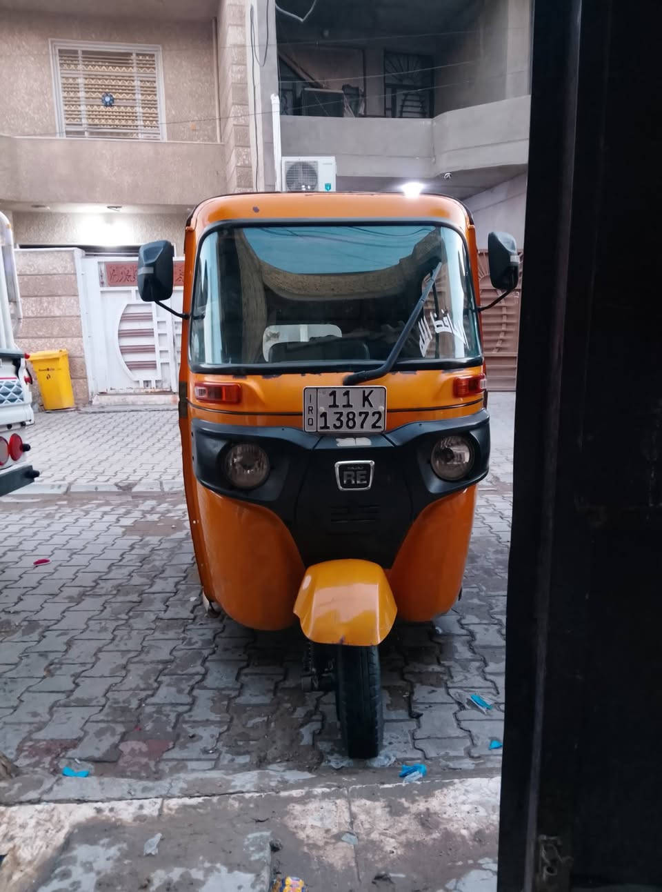 سلام عليكم تكتك للبيع 21  لوحه وسنويه ب6/500   مكاني بغداد بلديات
***********
