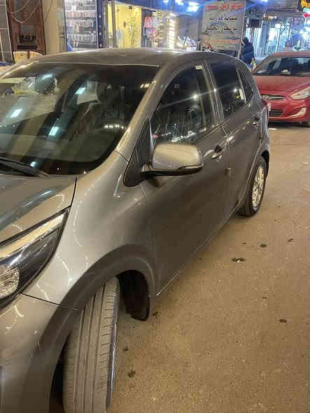 السلام عليكم 
للبيع كيا بيكانتو  خليجي ومكفولة كفالة عامة 
2023 

المواصفات 
1  تحكم ستيرن 
2 شاشه مع كامره خلفيه
3 مرايات شفط
4 اشاره مرايه 
5 جام كهرباء 4 
6 ويل كاب اصلي 
7 كير محرك بحاله الشركه 
8 حجم المحرك 4 سلندر 1400 
9- تبريد ثلج وضع شركة
10  سبير ع وضع الشركه 
11 ماشيه السياره 10 الاف 
12 لاقطه 
14 عدد المفاتيح  2  مال  الشركه

مكان حي الاعلام - شارع سوق اميمة 

للتواصل :- ***********
