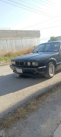 بي ام ٥٢٠ • ١٩٩٢ • رقم بغداد