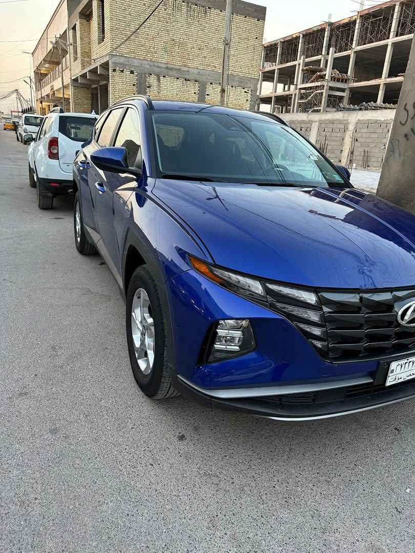 توسان موديل 24 بغداد حادثها كما موضح بالصوره بيها قطعتين كلير من امريكا البابين الجانبيه مواصفات تشغيل عن بعد جنطه كهرباء اوتوهولد حساس جانبي وامامي كامره خلفيه شاشه كبيره تدعم ابل واندرويد كرسي كهرباء وبعد مواصفات السياره ماشيه 13 مايل للاستفسار هـ***********
