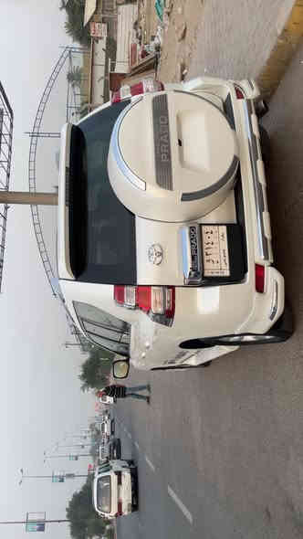 سلام عليكم برادو 2014 6 سلندر للبيع او مرواس مع لاند كروز تاهو يوكن
السياره جديدع كلش مكفوله منل ضربه والصبغ والبارد عده بيها شخط خفيف بلباب الخلفي والدعاميه الاماميه
مواصفاتهاTXL
معروفه فتحه 
كشنات جلد
تحكمات 
كشنات ثنين كهرباء 
٣ قطع تبريد
وبعد هاي المواصفات المعروفه 
السياره جاهزه وحلوه خير من الله 
مكاني بغداد شارع الربيع لاتصال
***********
