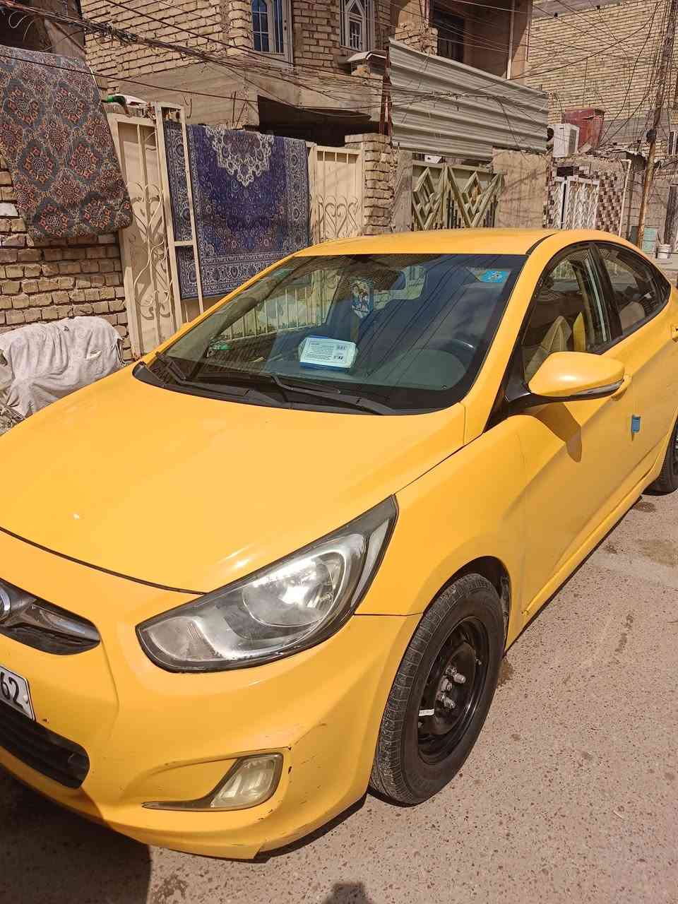 اكسنت مديل 2012  خليجي بيه بس الجاملغ اليمن المامي بي طخه ومعمر نفسيته السعر 72وبيه مجال بغداد الشعله ***********
