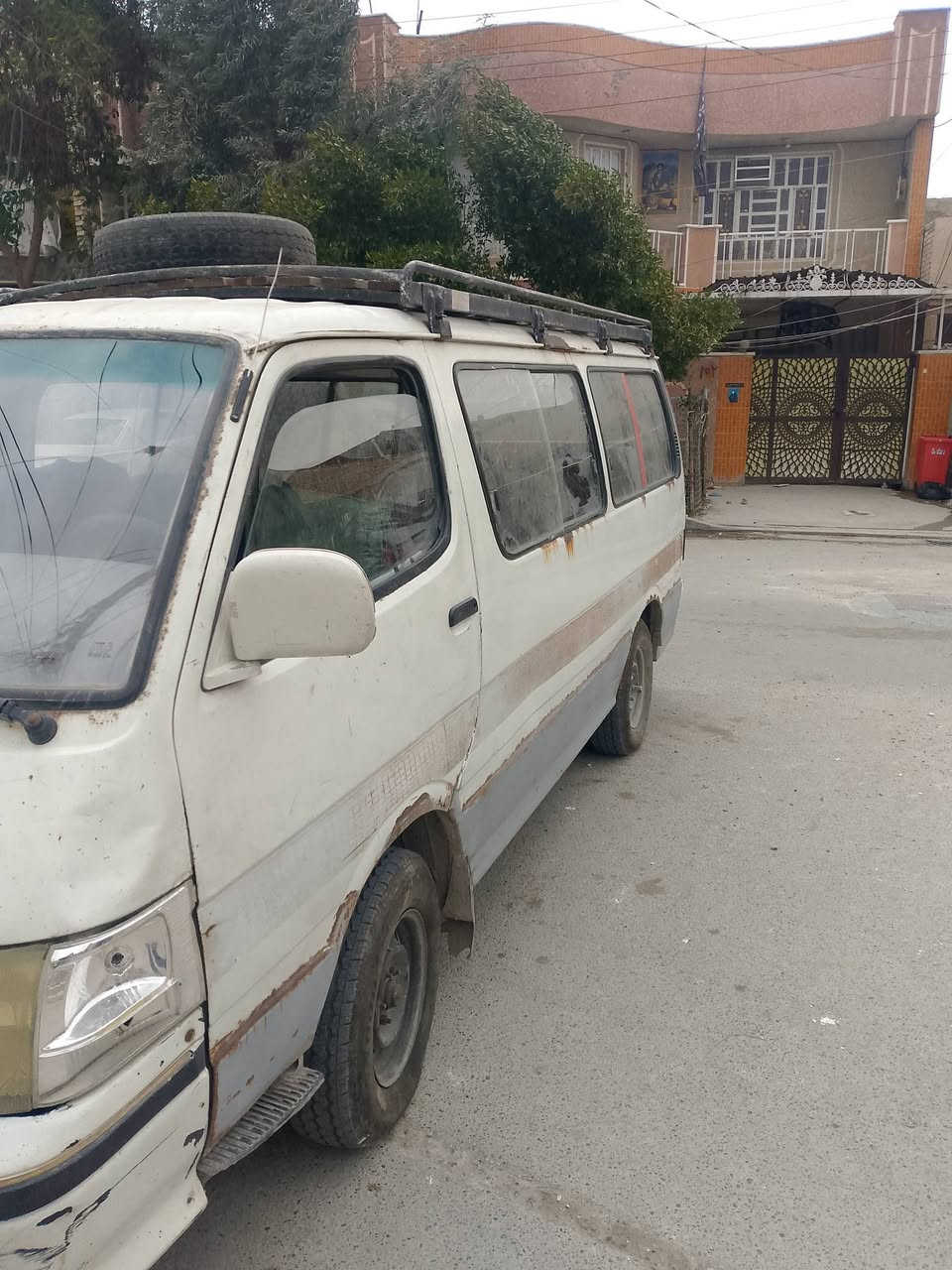 السلام عليكم جنبي موديل 2005 باسمي سنويه ضايعه مسوي بلاغ كامل لتحويل هيئه غرامات انزلهن من سعره مكينه كير نظيفات تخم تاير جديد السعر 23 ورقه ***********
