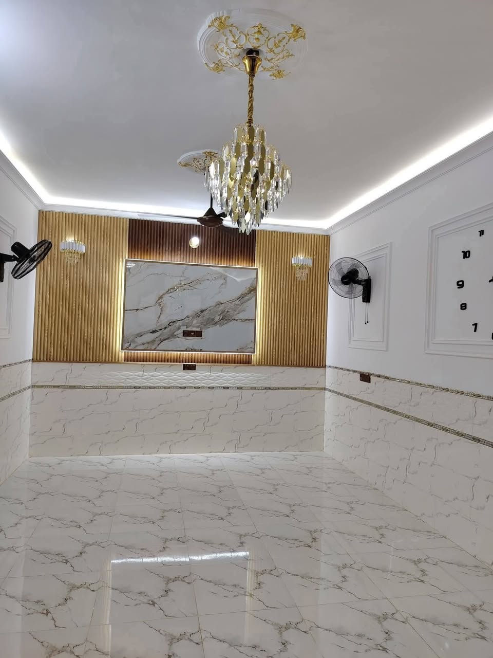 ‎ديكورات وأصباغ بمنتهى الجودة والإتقان ✨✔️
‎عمل طلس + ديكور بسيط حسب الطلب + صبغ  في غاية الروعة وحسب طبيعة المكان الوظيفية.
‎أنهي المرحلة الأخيرة من تجهيز منزلك بعالم ديكوري ساحر.
‎ميز بيتك بأرقى الديكورات التي يتم انجازها بادق التفاصيل 
‎استغل #الفرصة ليصبح منزلك اكثر رونقاً واناقه
‎تصاميم رائعه تناسب جميع الاذواق
‎لمنزل عصري وانيق 
تواصل معنا 
#ديكورات #تشطيب_ملكي_فاخر #بديل_رخام_3d #العراق #بغداد #اصباغ ***********
