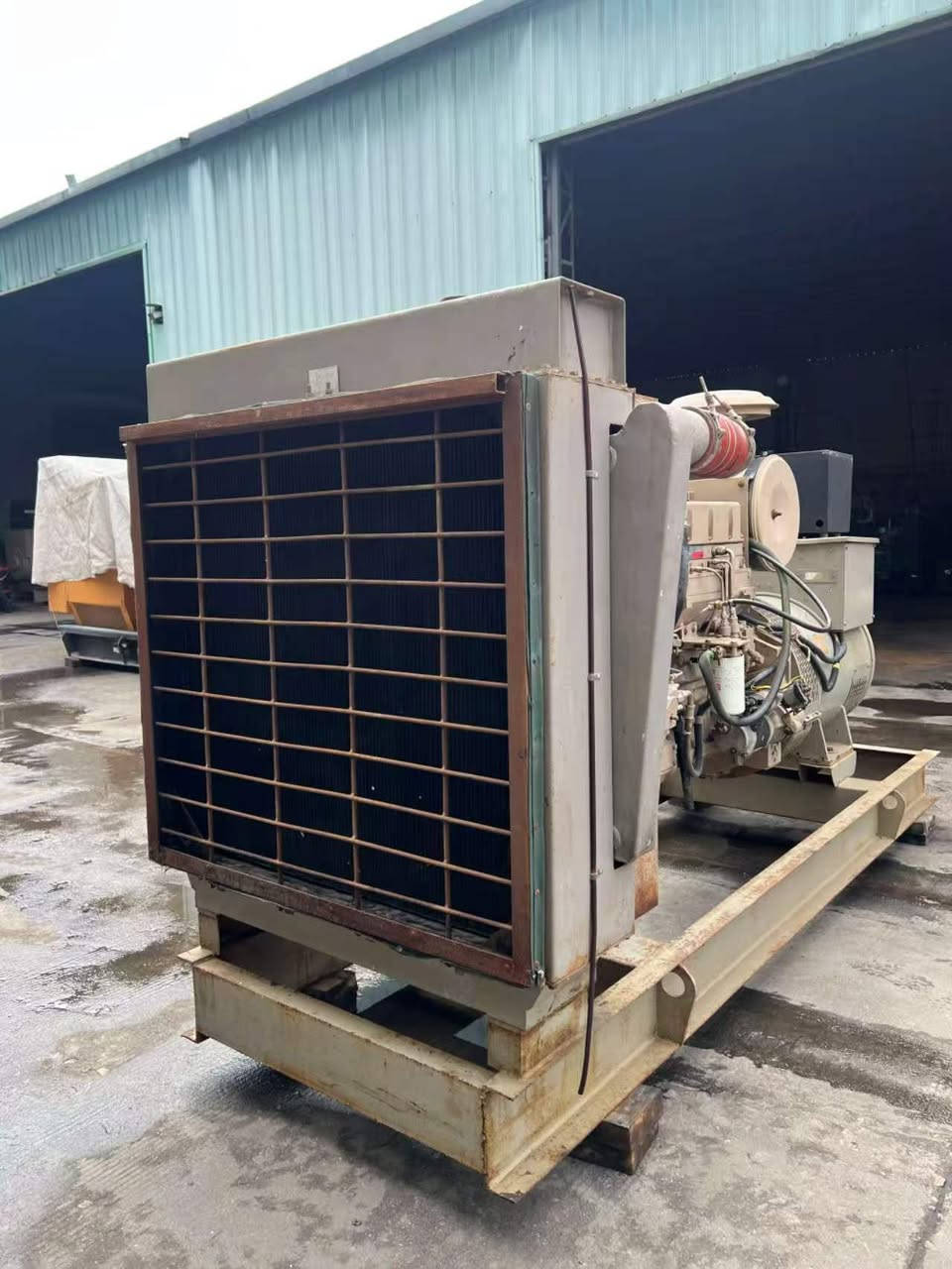 ✳️Cummins MTA11-G3, 352kva. The machine is in average condition, but the price is very reasonable. If you need it👍❗️, feel free to contact me. 😆


**إذا كنت صاحب هذا الإعلان وتريد حذفه لأي سبب، رجاءا أرسل رسالة إلى الدعم الفني**
