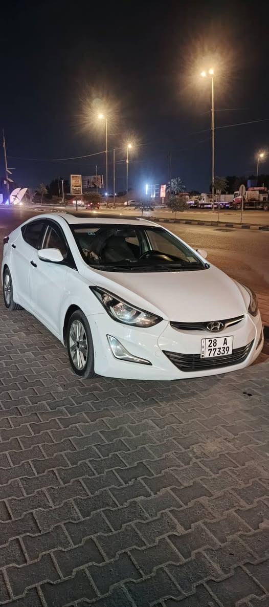 سلام عليكم سياره مكانها نجف لاشرف مديل 2016خليجي سعر 115بيها مجال قليل
سياره فتحه شاشه تحكمات مري شفط اشاير بل مري  سياره بيها مكانات صبغ قليله 
مكينه كير حداديه كهربائيات ادامه كامله عليه 
سياره دينار ماناقصها 
***********وتساب
