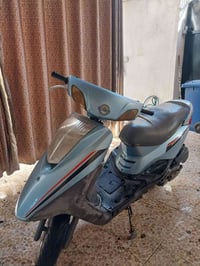 دراجه ابريز كابريته اصليه شلعه ومعدل كهربائيات شغاله سلف وهندر تشتغله ...