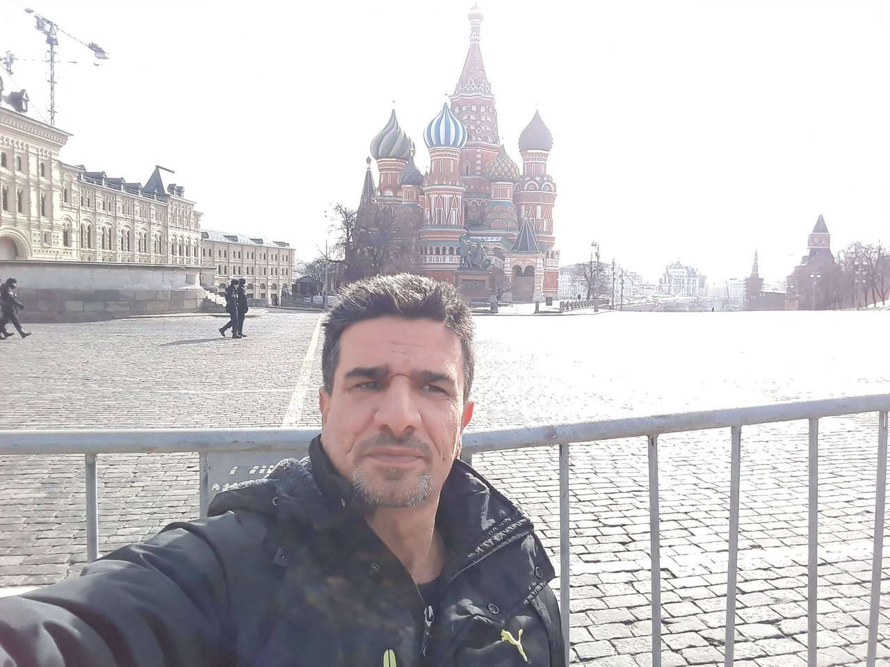 عندك حاله مرضيه معقده و الأطباء العراقيين اخبروك انه تحتاج مراكز طبيه متقدمه في خارج القطر!؟؟؟!
تريد تسوي عمليه باساليب حديثه و باستخدام الروبوت؟!!!
تريد تتعالج عند افضل اطباء الهند و اطباء العيون الروس!!!!
الاجابه يمنا.....
نرسل تقاريرك... و نشوف نسبه نجاح العملية و كلفتها و خطوات العلاج او  و نحصلك دعوه و فيزا علاجيه في روسيا او الهند....
و إذا كانت العملية غير مفيده أيضا نبلغك...حتى لاتخسر نقل و فيزا و سفر
و إذا شافوا الأطباء أنه يمكن أن تتعالج الحاله بدون عمليه لكن علاج لفتره معينة...هم نوصل العلاج لك الى ان تتشافى تماما...
نتعامل مع اهم المشافي الحديثة في الهند في دلهي و مومباي و حيدر اباد و بنجلور و غيرها
و كذالك مع اكاديميه فيدروفا في موسكو لعلاج العيون
.........
تواصلو معنا...
المرتضى للعلاج في الهند و روسيا 
الحسينيه خلف السوق الأول
قرب مركز الماسه السوري للاسنان 
***********
ابو مرتضى الساعدي
مترجم روسي انكليزي
سياحه طبيبه و علاجيه من 2012
