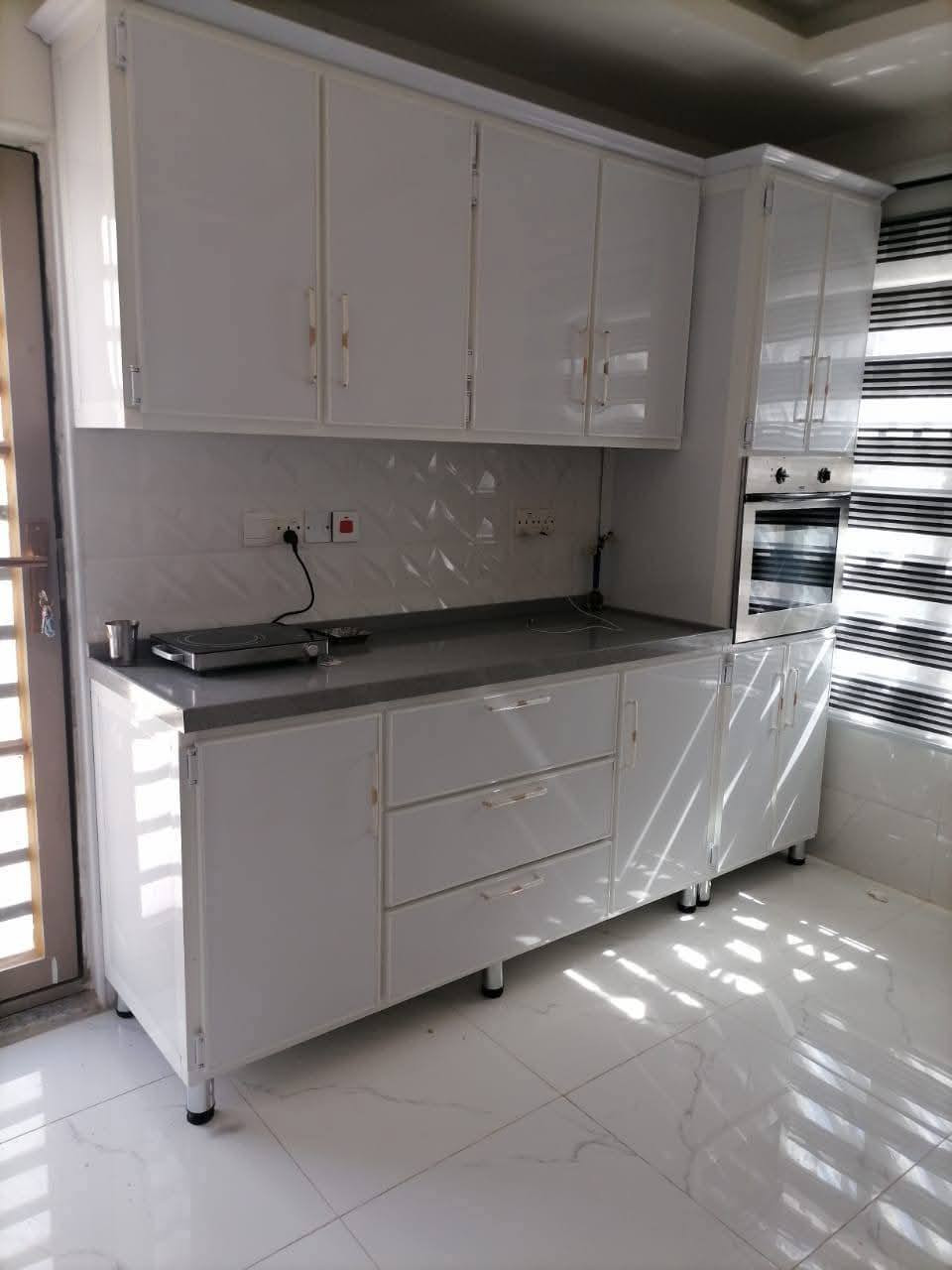 للبيع او مراوس بقديم مع فرق جميع الوان والأحجام حسب الطلب شغل درجه اولى مبطن وجه وكفه شرط الحجز ع خاص


**إذا كنت صاحب هذا الإعلان وتريد حذفه لأي سبب، رجاءا أرسل رسالة إلى الدعم الفني**