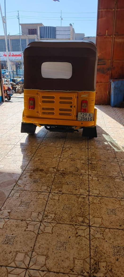 السلام عليكم
تكتك للبيع موديل ١٨ محرك مال ٢٠  
مكفوله كفاله عامه بس دوس معمره
العنوان واسط نعمانيه 
رقم واسط انكليزي تحويل مباشر 
***********
