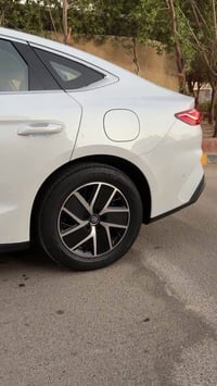 بي واي دي جن L للبيع السياره مكفوله كفاله عامه رقم بغداد  فول موصافات ...