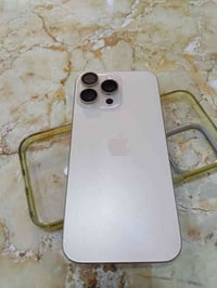 ايفون ١٦ برو ماكس ذاكره ٢٥٦ ضمان ماستر بعده بالضمان  كارتونه وكيبل اصل...