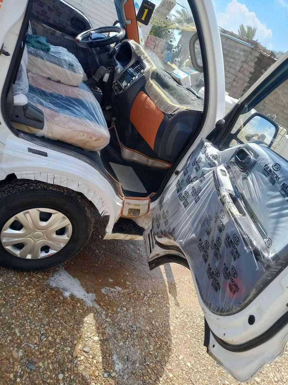 كيا 2014 معروضه للبيع سياره كفاله عامه والسعر ***********
