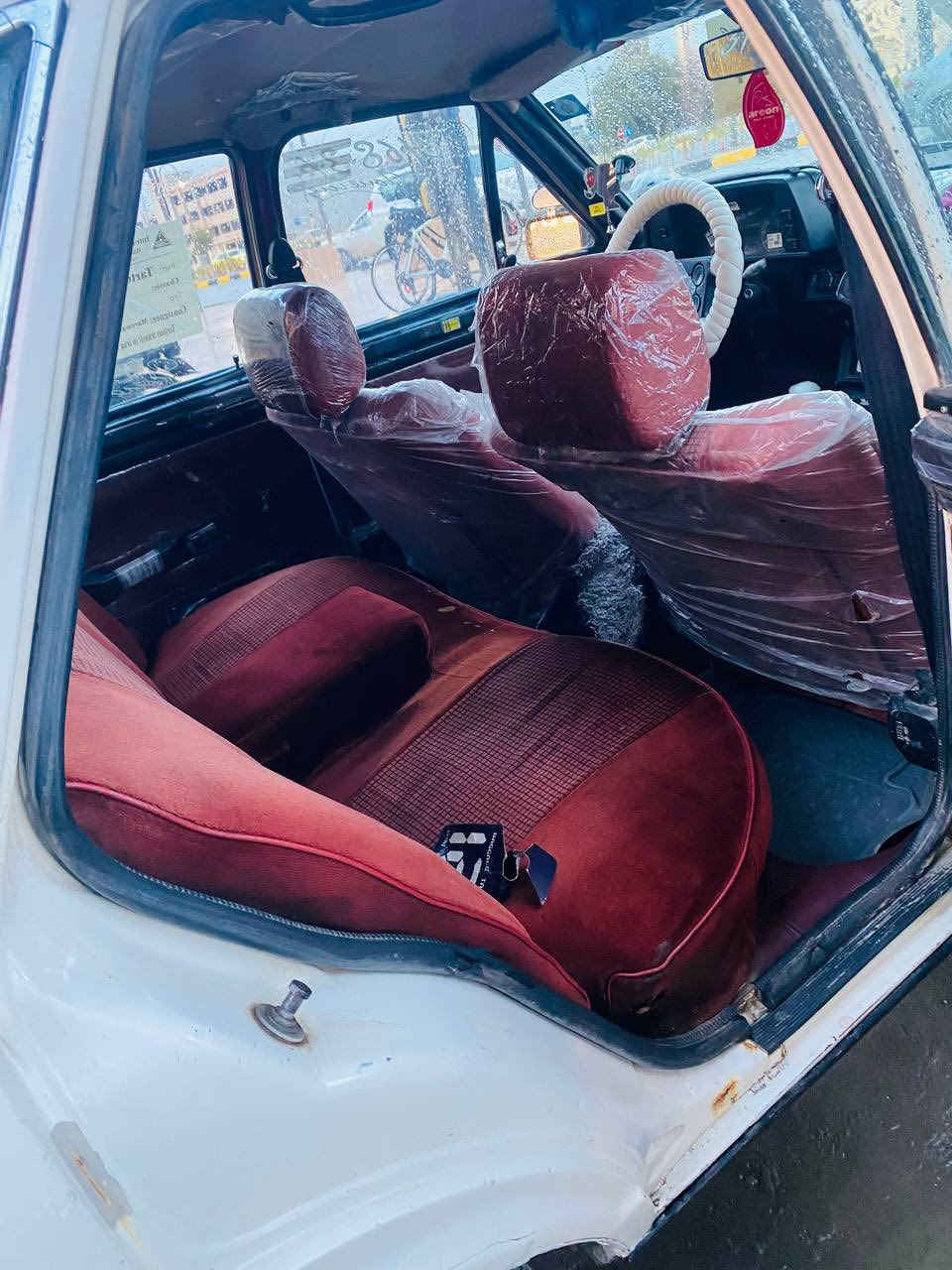 برازيلي موديل 88 للبيع رقم جديد هزه جديد سنويه جديده كير مكينه كلو شرط سيارا نضيف اي استفسار ***********
