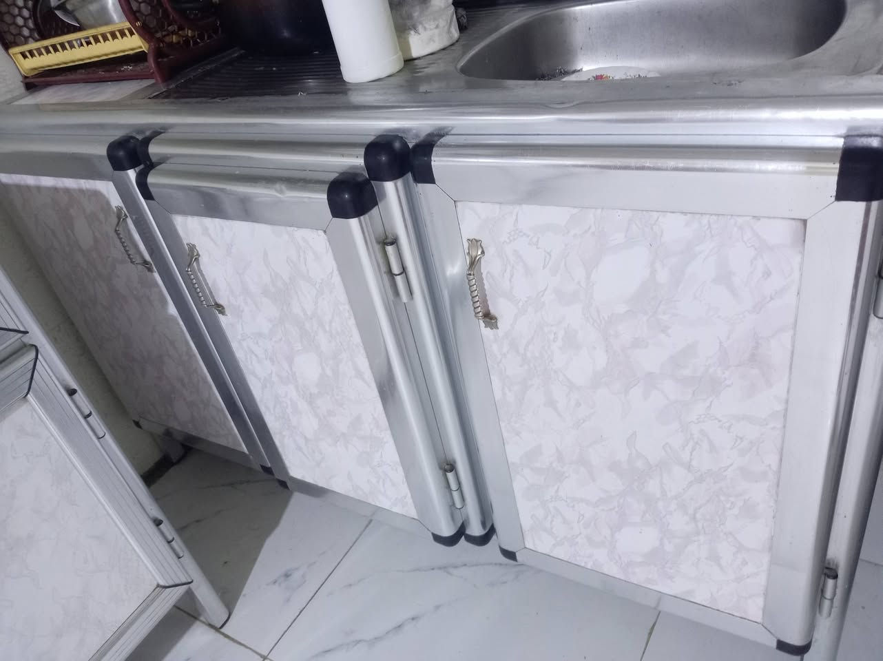 كاونتر مترتين وربع والسنك متر ونص للبيع وميز بلازمه وكنتور خمسه ابواب صاج مصبوغ وكدور استيل الثقيل درجه اولى القياس مكتوب على الكارتون @إشارة


**إذا كنت صاحب هذا الإعلان وتريد حذفه لأي سبب، رجاءا أرسل رسالة إلى الدعم الفني**