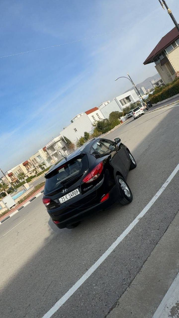 هیوندای تۆکسۆن 2013 فول مواسەفات 
تەنها پانۆڕاما نیە 
دوو سویچی بیلاد 
سفری شەریکەی ئێرە 
شوێنی بچووکی PDR 
دەعامی بەشەرت هەموو گیانی بەشەرت 

سـعـر : لە کۆمێنت داوابکە ڕاستەوخۆ بۆت دێت 📥 

گێر و مەکیەنەی بەشەرت 
هیچ کێشەیەکی تێدا نییە 

ژمارەی خاوەنەکەی 
***********
