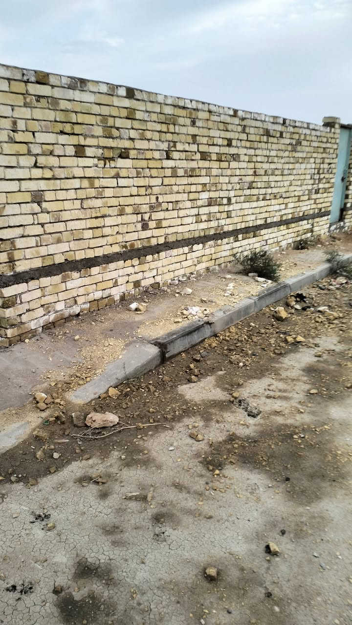 رباط معه بناء داير طابوك مساحت البتلو 250م حولي الخصيمة مجاور قطع الشهداء والجرحى علمن المنطقه تبليط اتصال عله الرقم ***********

