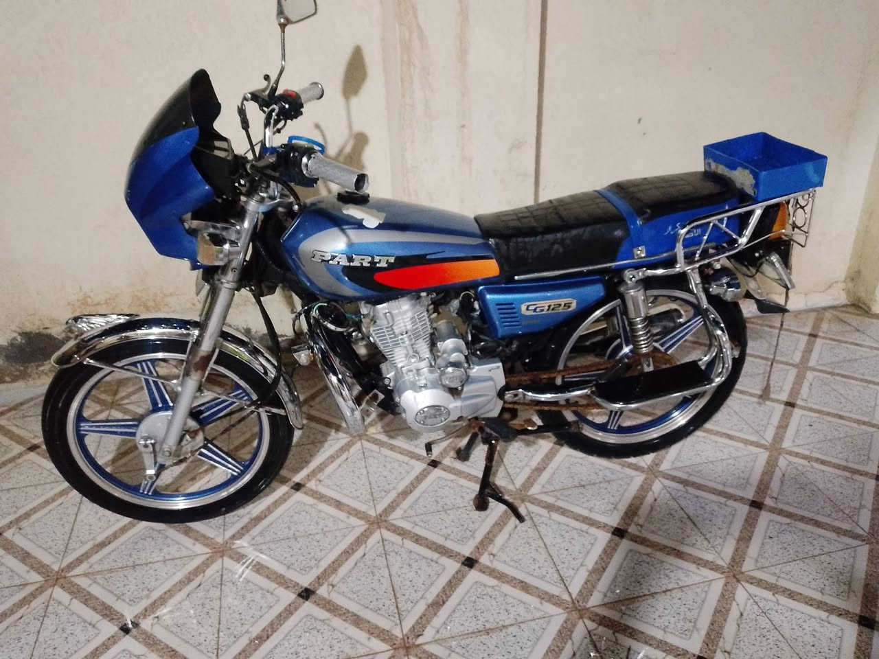 سلام عليكم دراجه بارت البيع موديل 2023 درجه نضيف كهربائي شغل مكينه تخبل شلع تخبل مامفتوع ناصرية حي الفداء ***********
