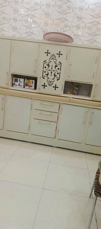 كاونتر مترين ونص مبطن مرمر ويا سنك مرمر سعرة 500بي مجال هذا رقمة 07724...
