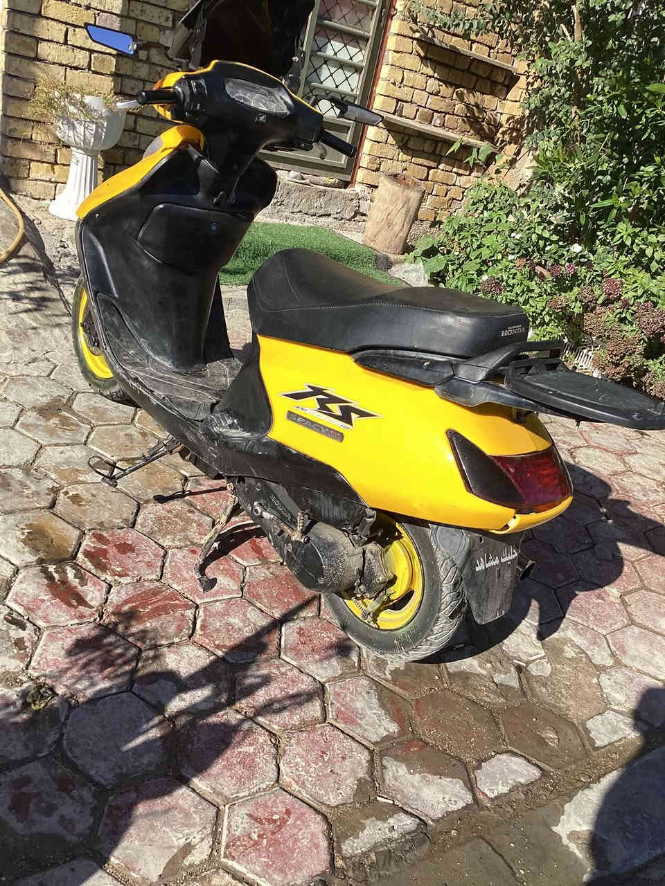 سلام عليكم للبيع سبيسي ياباني كابريتر بلادي كهربائيات كلهن شغالات العنوان كوت السعر 750 وبيها مجال الرقم ***********
