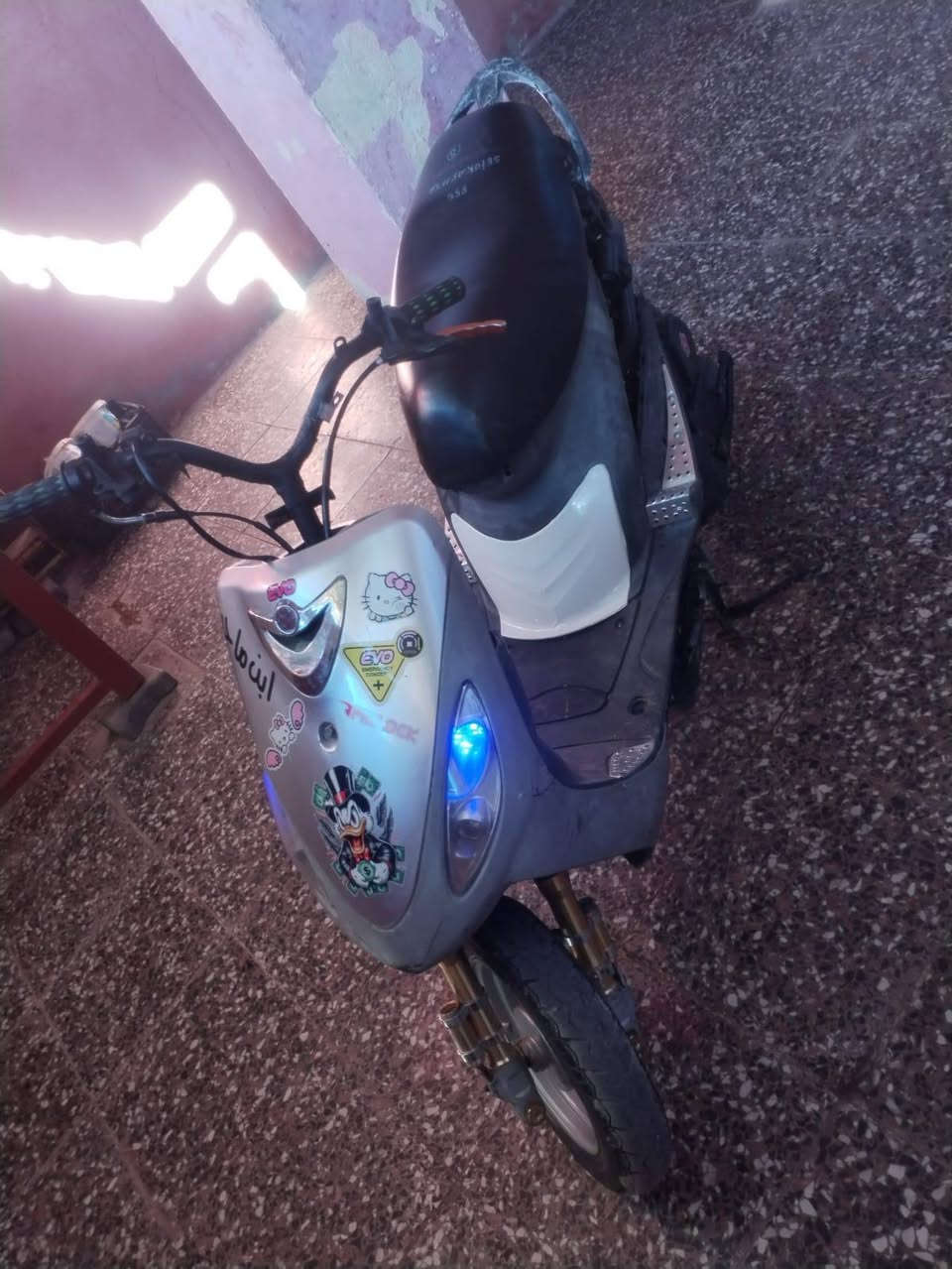 سلام عليكم دراجة قجمة للبيع بوش 49 بلادي مدل بس ولفات سعر 500وبيهة مجال المكان البصرة الحيانية ***********
