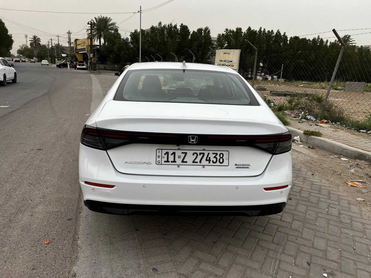 هوندا اكورد موديل 2024 هايبرد مكينة 2000 تنفس طبيعي وارد امريكي حادثهه جاملغ خلفي وباب جهة الصدر الباب مبدل ومصبوغ وجاملغ الخلفي ايضا مبدل ايرباكات طاكه بجم كبس صور الحادث موجودة مواصفات تورنك فول واحد على واحد اعلى فئة بالاكورد
كشنات جلد وكهرباء وخزن ميموري تدفئة وتبريد بالكشنات الامامية والخلفية تدفئة قطعتين تبريد ومنفصل داته شو بالدشبول فتحة سلايد رادارات امامية وخلفية ونقطة عمياء حساس امامي خلفي شاحن تليفون وايرلس السيارة ماشية 44 الف كيلو مكينة وكير وصدر وتبريد كله بحالة ممتازه السيارة كامله من كلشي السعر 195 ورقة مكانهه بغداد 
***********
