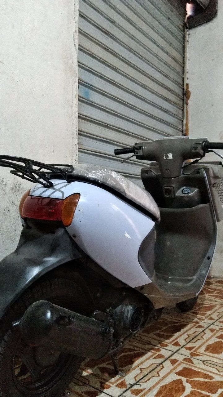 للبيع متور سوزکی نوزل سرعة 60 کفرات بيلادى محرك كبس كهربائيات كامل شغال السعر 360 الف فيه مجال مكان اربيل


**إذا كنت صاحب هذا الإعلان وتريد حذفه لأي سبب، رجاءا أرسل رسالة إلى الدعم الفني**