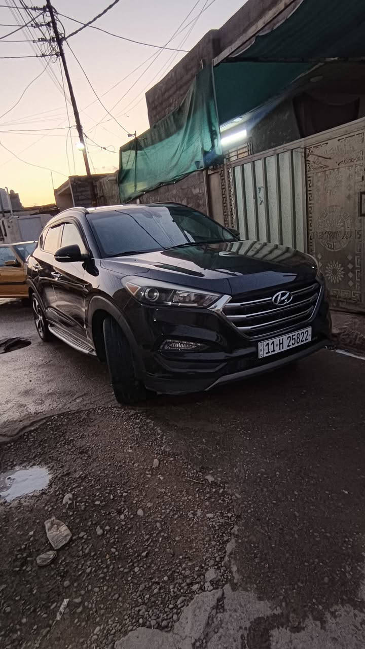 سلام عليكم سياره توسان اللبيع موديل2016فول مواصفات واحد علئ واحد بسمي رقم بغداد السعر 157 وبيها مجال العنوان بغداد المعامل 
(المواصفاد)
بانوراما
كشنات حار بارد
رادارات امامي خلفي جانبي
نقط عمياء
كراسي كهرباء
جنطة كهرباء وشفط
ويل ١٩
شاشة جبيرة نفكيشن
جنطة ذكية
دخول ذكي
بصمة تشغيل وابواب
لايت ليد
حساس امامي خلفي
تحديد مسار
سياقة الية
بكلايت ليد
كشافات نهاري ليلي
كشنات خلفية تدفئة
جلد اسود ملكي
ماسحات مطر اوتو
اشاير بلمري
هيتر بلمري 
***********
