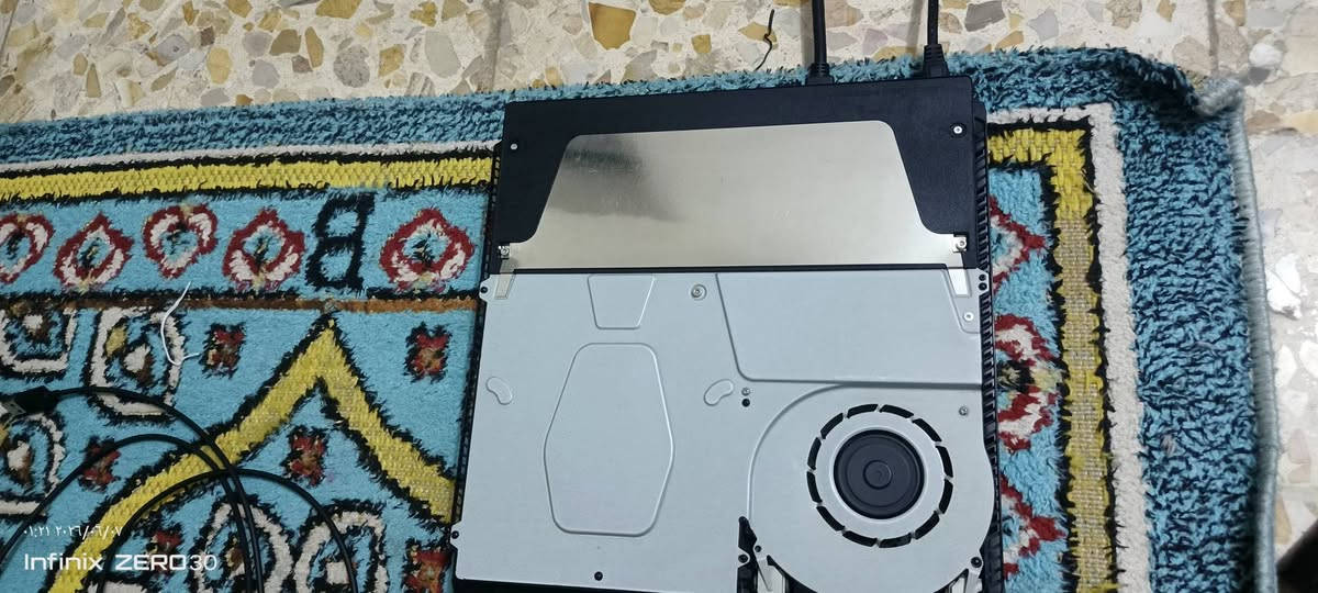 السلام عليكم جهاز بلاي 4 سلم ذاكرته نص تيره نظام 13.50 بعدني ما محدثه اقل من شهر ينزل تهكيره جهاز ويا يو بي اس وهارد 500 جيجا وثلاث يدات وستاند وكامرته العاب حرب العالميه الثانيه سبايدر مان جي تي اي 5 مصارعه 22 فيفا 23 وبعد أكو راح أنشر صورتهن


**إذا كنت صاحب هذا الإعلان وتريد حذفه لأي سبب، رجاءا أرسل رسالة إلى الدعم الفني**