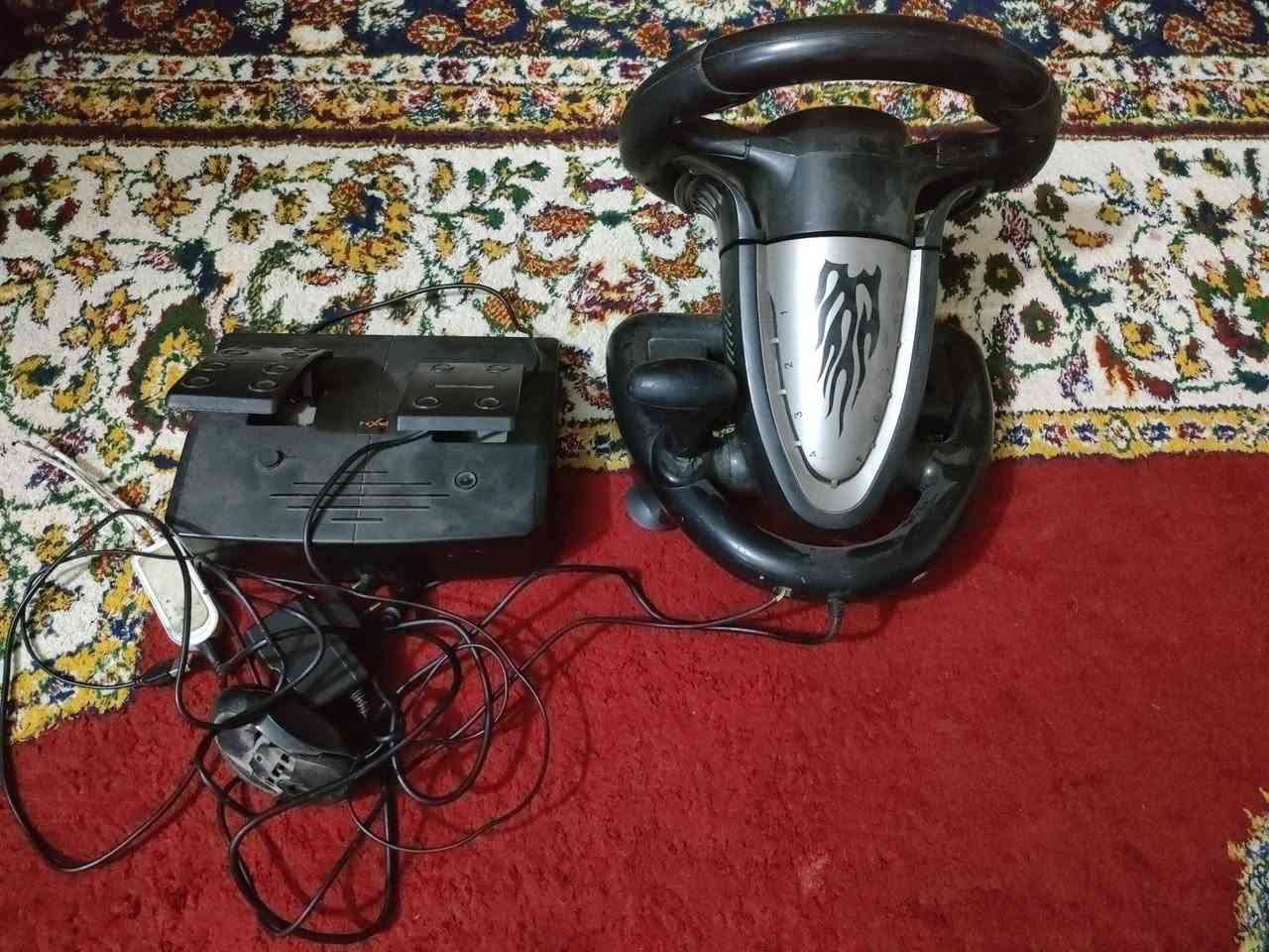 البيع بيسي مجموعة شغالة كاملة موس وكيبورت تكنيك وشاشة بلي 3 شغال بي ضرر بسيط اكس بوكس عدد 2 كاملات العاب بيهن ابيع شلع مكاني حي اور سبع قصور شارع ابو علي ***********
