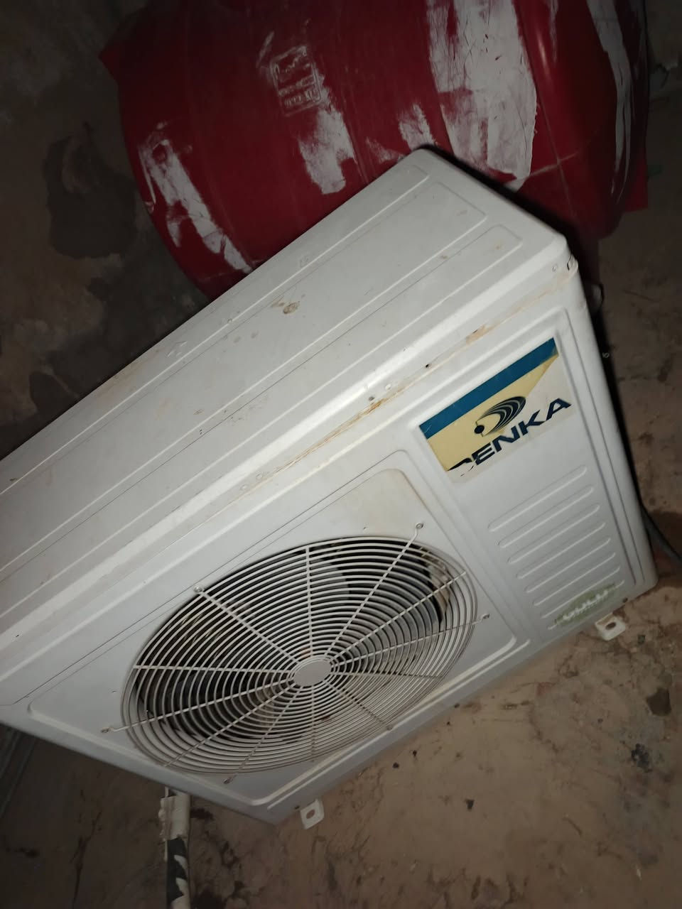 سبلت 3طن كنتوري سنكل فيز للبيع 600 مكاني كربلاء للاستفسار *********** 
ملاحضه
 (الداخلية اوكس
والخارجيه دنكه نضام كولد الأصلي) يرهمن سوه مشتغلات
