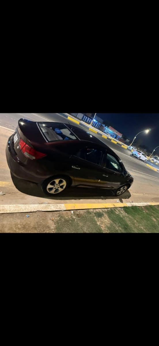 السلام عليكم سيراتو مديل 2010 للبيع مكفوله وسياره حلوه ونضيفه مكينه كير حداديه كله خير من الله وهاذه رقم صاحبهة ***********
اخوان اني مكلف بالنشر خابر صاحبهة وبيك خير ودلل
